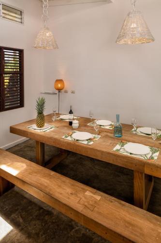 Hotel El Encuentro Surf Lodge