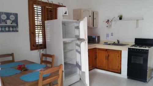 Boxy Villa Apart-hotel