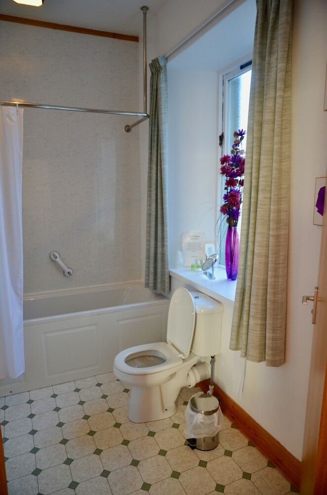 Hostal Eddlewood Guest House