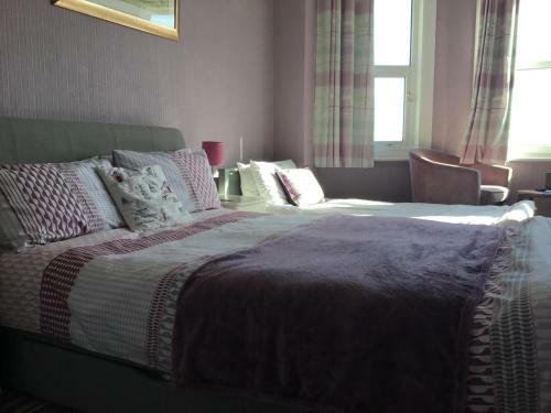 Bed & Breakfast The Coventry Guest House
