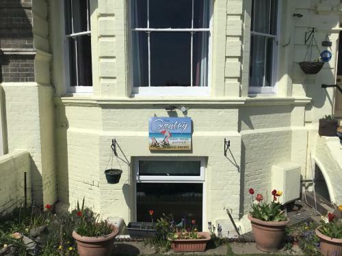 Bed & Breakfast The Coventry Guest House