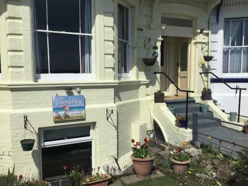 Bed & Breakfast The Coventry Guest House