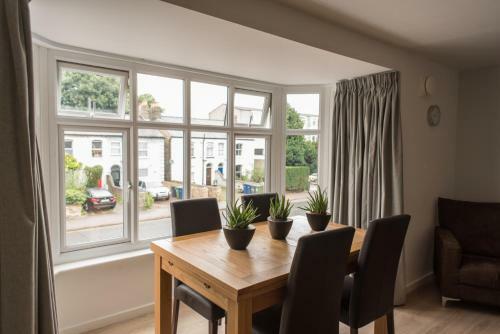 Your Space Apartments - Nelson Court