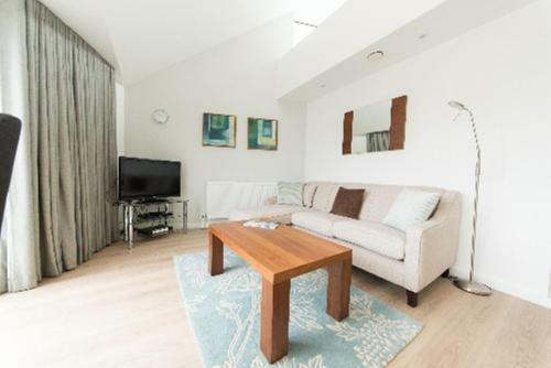 Your Space Apartments - Nelson Court