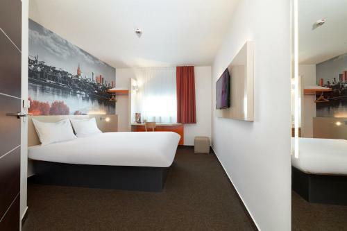 B&B Hotel Warszawa-ok?cie