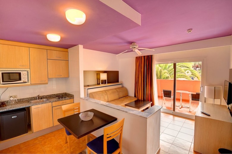 Hotel Sbh Monica Beach & Resort