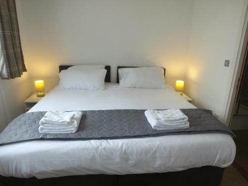 Riverside Apartments