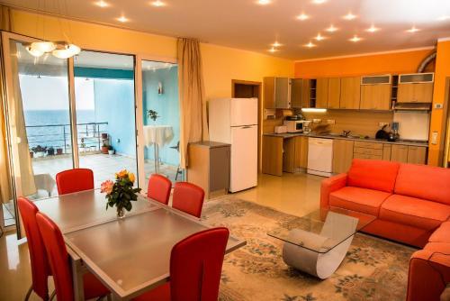 Apartment Calin