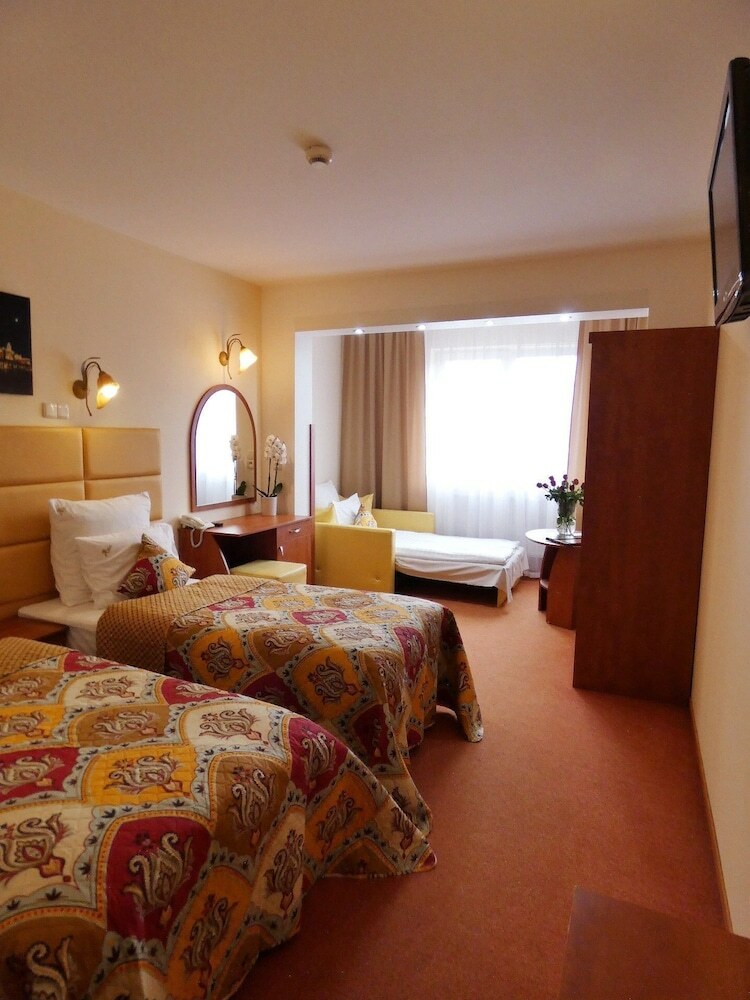 Aparthotel Adler