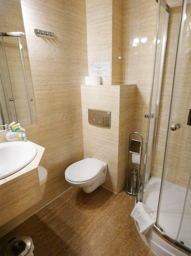 Aparthotel Adler