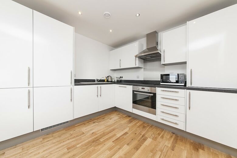 Apartamentos Pinnacle Residences- Cambridge Pym Court