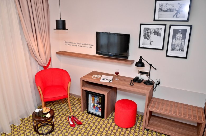 Hotel Capitolina City Chic
