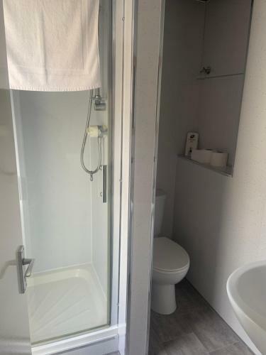 Hostal The Ascot Hotel