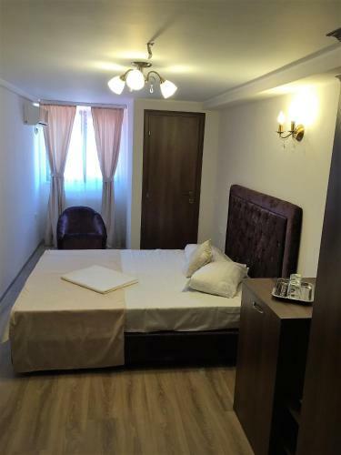 Hostal Pensiunea La Iani