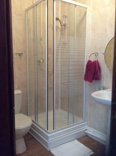 Hostal Admiral Guest House