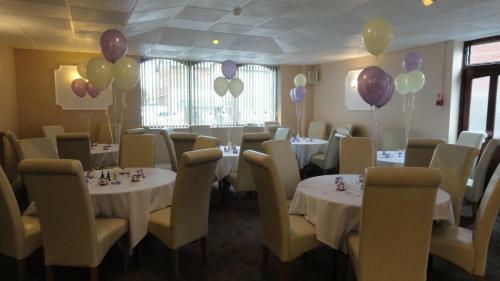 Hostal The Beechfield Hotel
