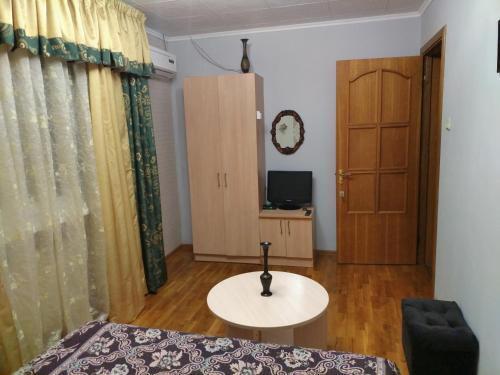 Hostal Dom U Morya Guest House