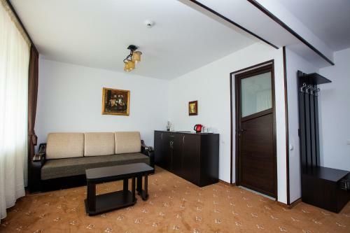 Hostal Pensiunea Noni