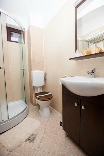 Hostal Pensiunea Noni