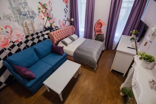 Apartment Cheshire Cat