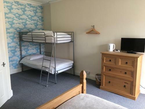 Bed & Breakfast Camelot Seafront Hotel