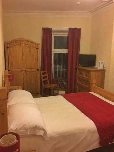 Bed & Breakfast Camelot Seafront Hotel
