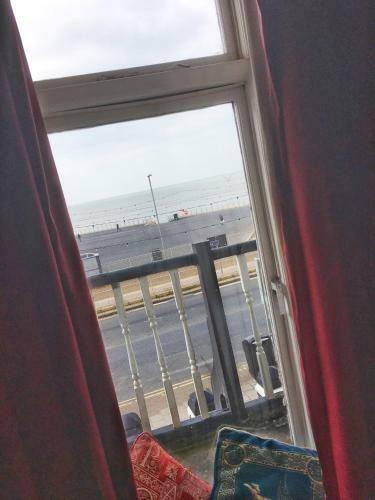 Bed & Breakfast Camelot Seafront Hotel