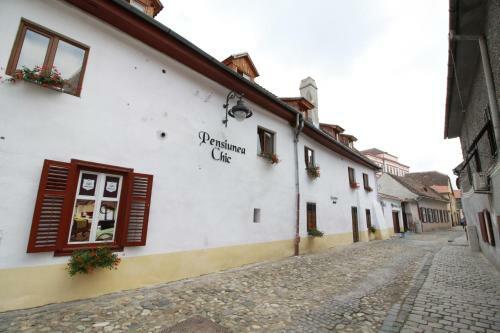 Hostal Pensiunea Chic