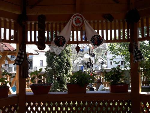 Hostal Pensiunea Todorica Sergiu