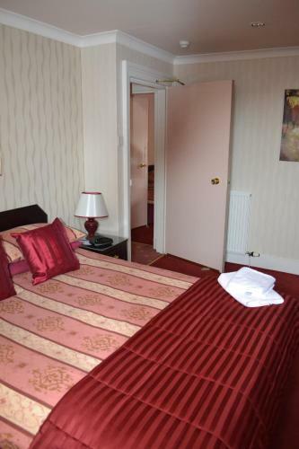 Hostal The Jays Guest House