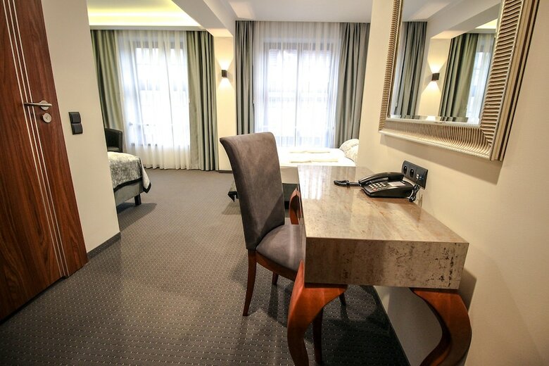 Hotel Celestin Residence