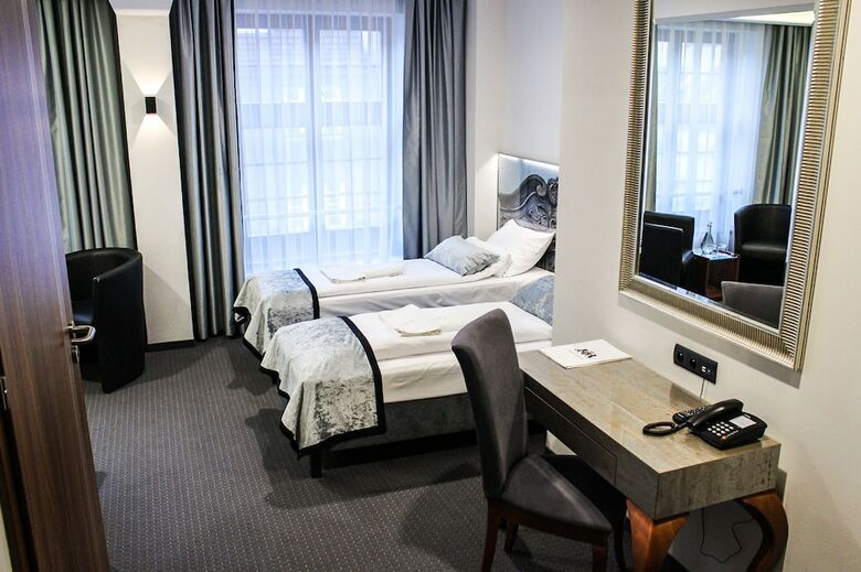 Hotel Celestin Residence
