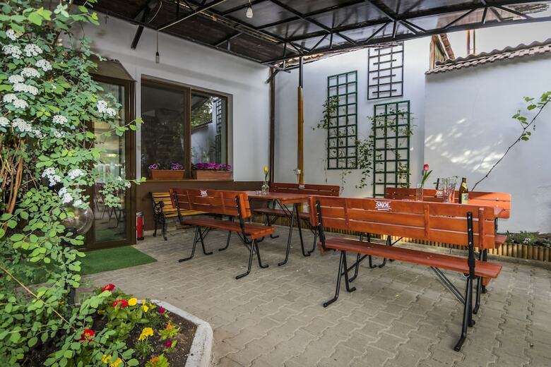 Hostal Pension Gasthof Sara