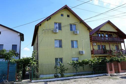 Hostal Casa Iustina Sulina