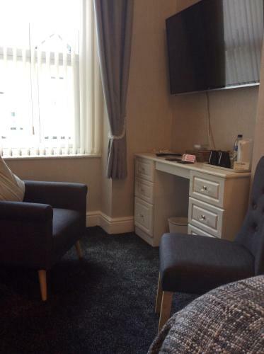 Hostal The Westbourne Guest House