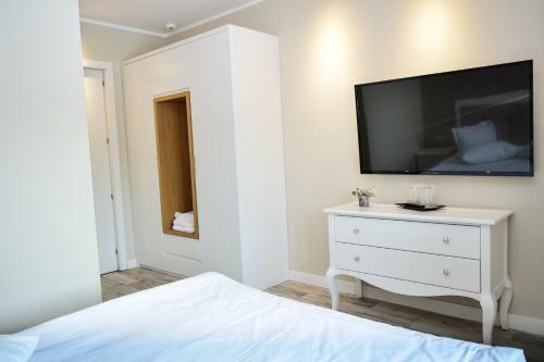 Bed & Breakfast Pensiunea Igloo