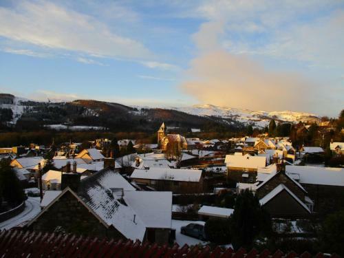 Pitlochry Syha Hostelling Scotland