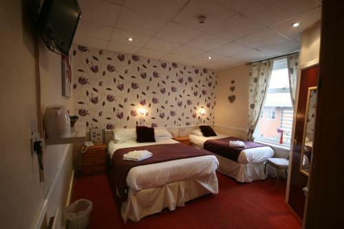 The Blenheim Mount Hotel