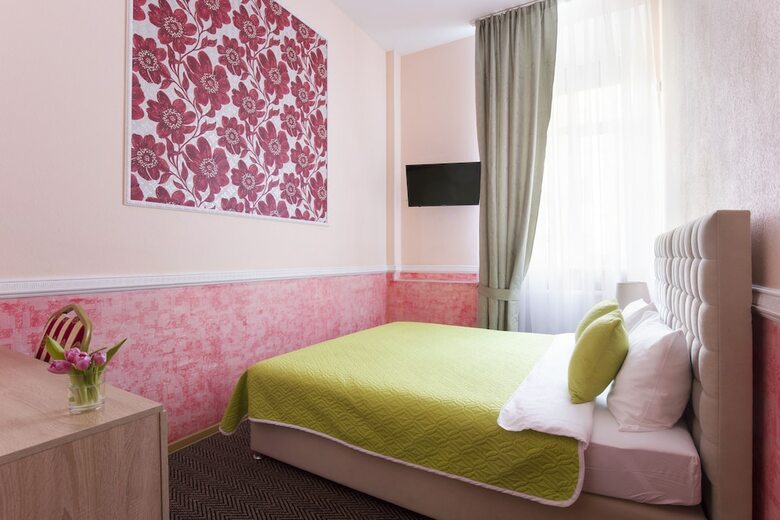 Bed & Breakfast Iskra Hotel