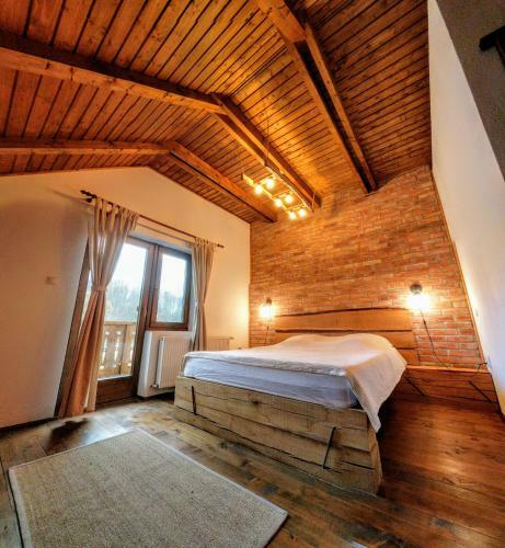 Hostal Casa De Oaspeti Familia Toth