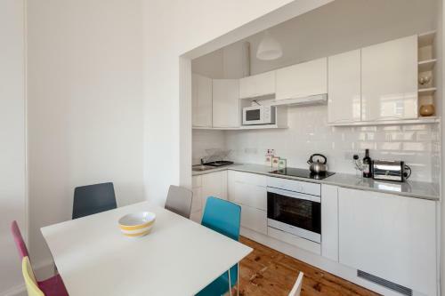 Apartment Elm Row