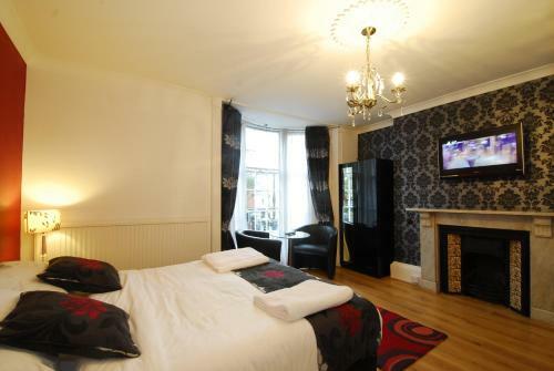Hostal Four Seasons Guest House