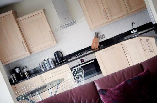 Kings Road Apartments