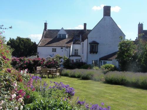Hostal The Old House Cottages