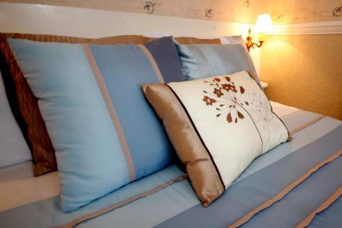 Hostal Warwick House