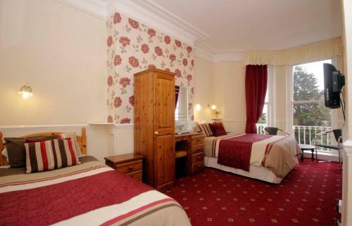 Hostal Warwick House
