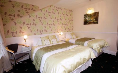 Hostal Warwick House
