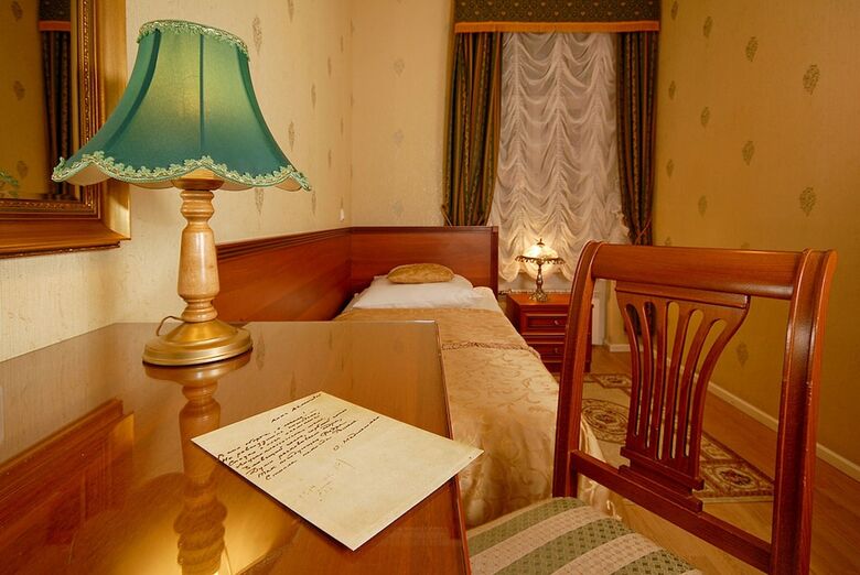 Hotel Silver Age