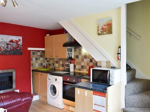 Poppy Cottage