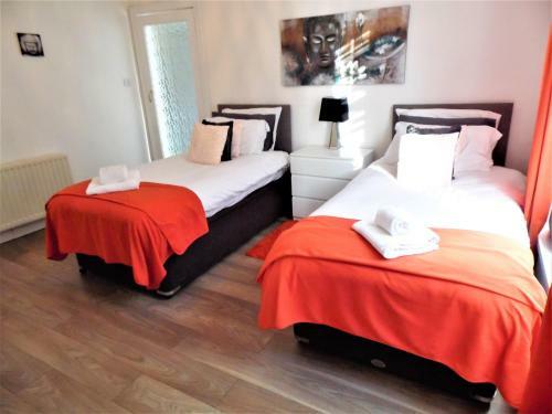 Signature - Cross View Apartment